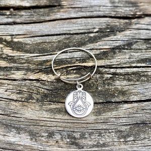 Rare Retired Alex & Ani Silver Hamsa Ring 2013